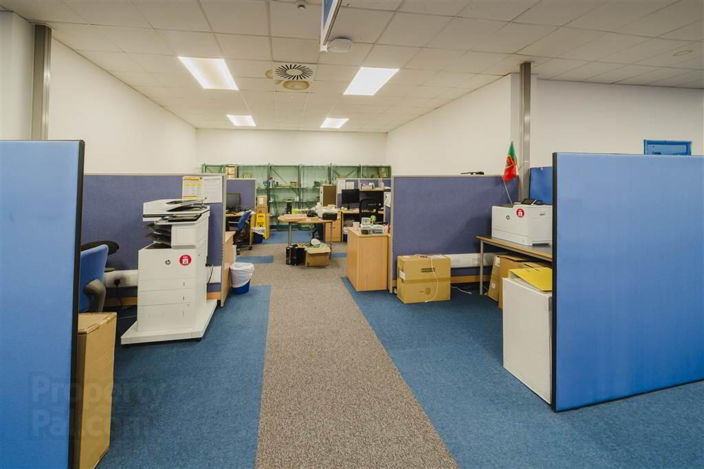 Warehouse & Office Building 14 of 20