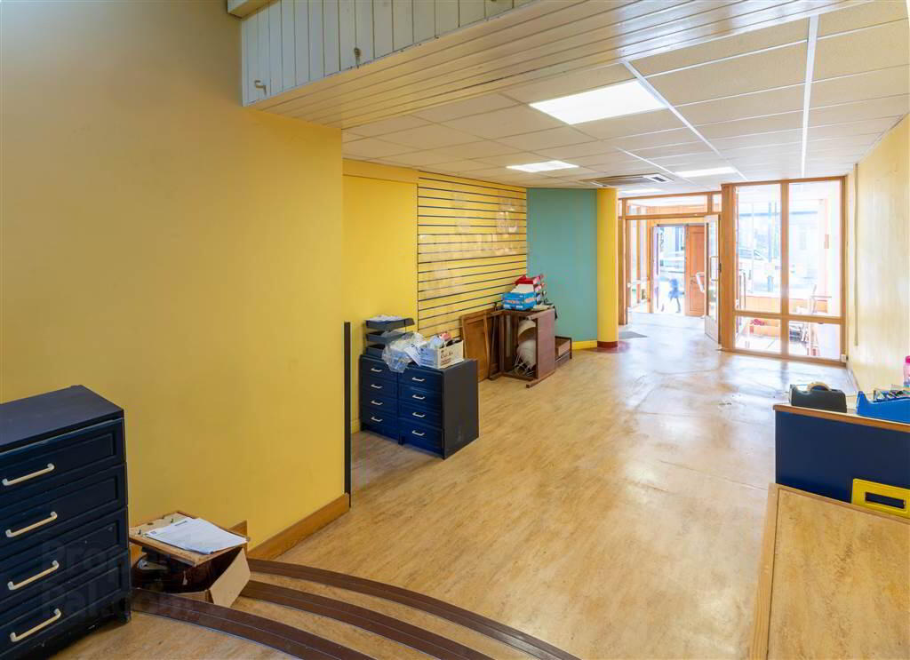 Retail Unit Shop Street 8 of 11