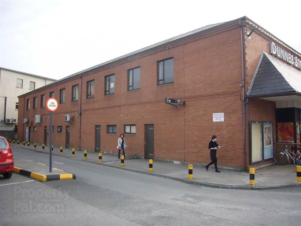 360 Purpose Built Open Plan Office/Commercial Space Sq, 3 850 Sq.ft) 1 of 4