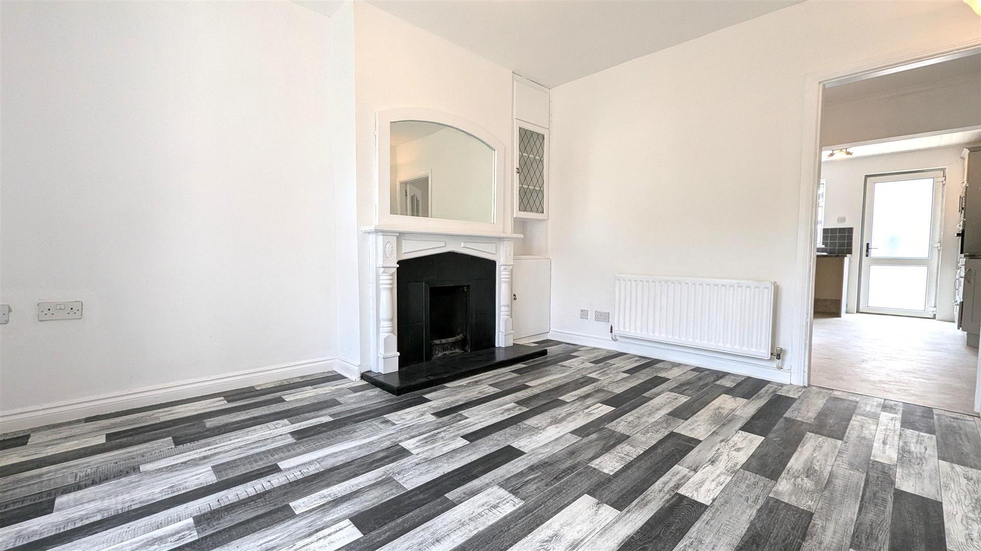 2 Clady Terrace 6 of 26