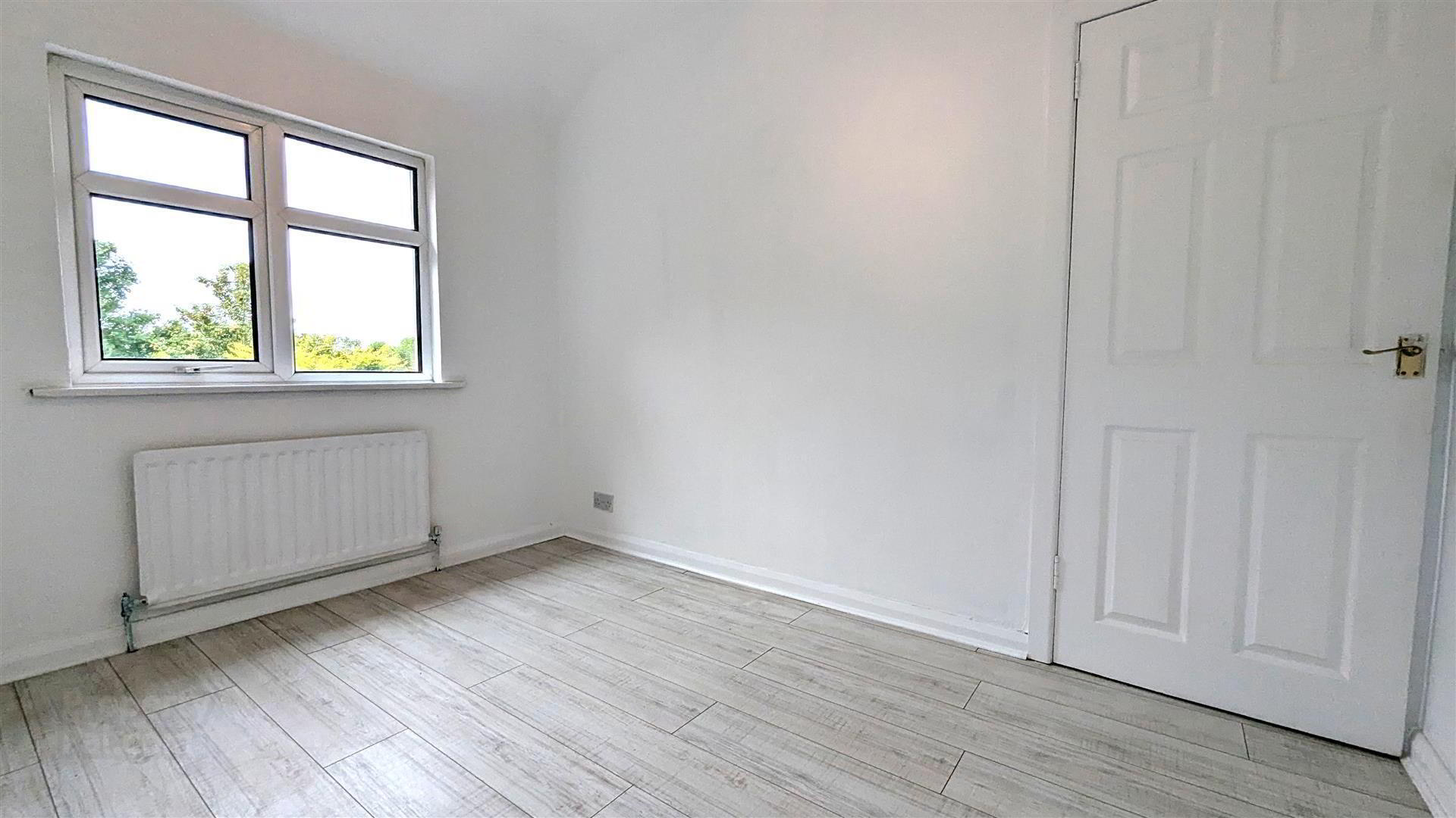 2 Clady Terrace 16 of 26