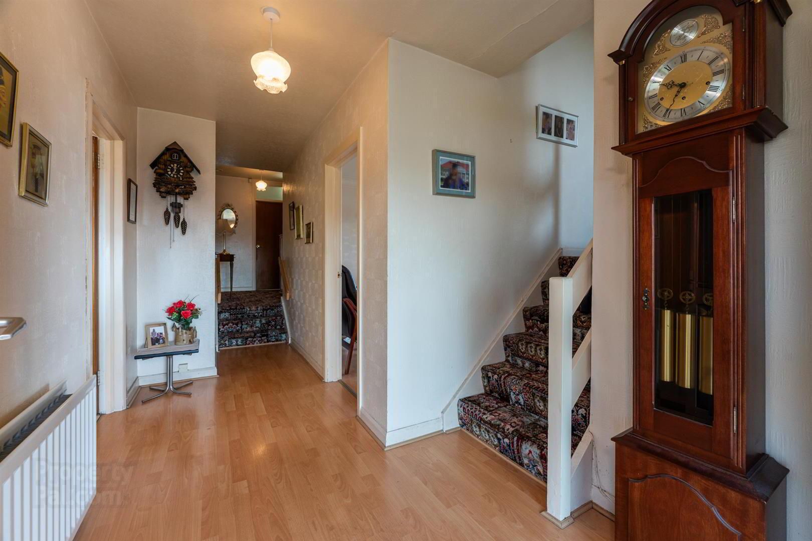 16 Hillcrest Avenue 6 of 28