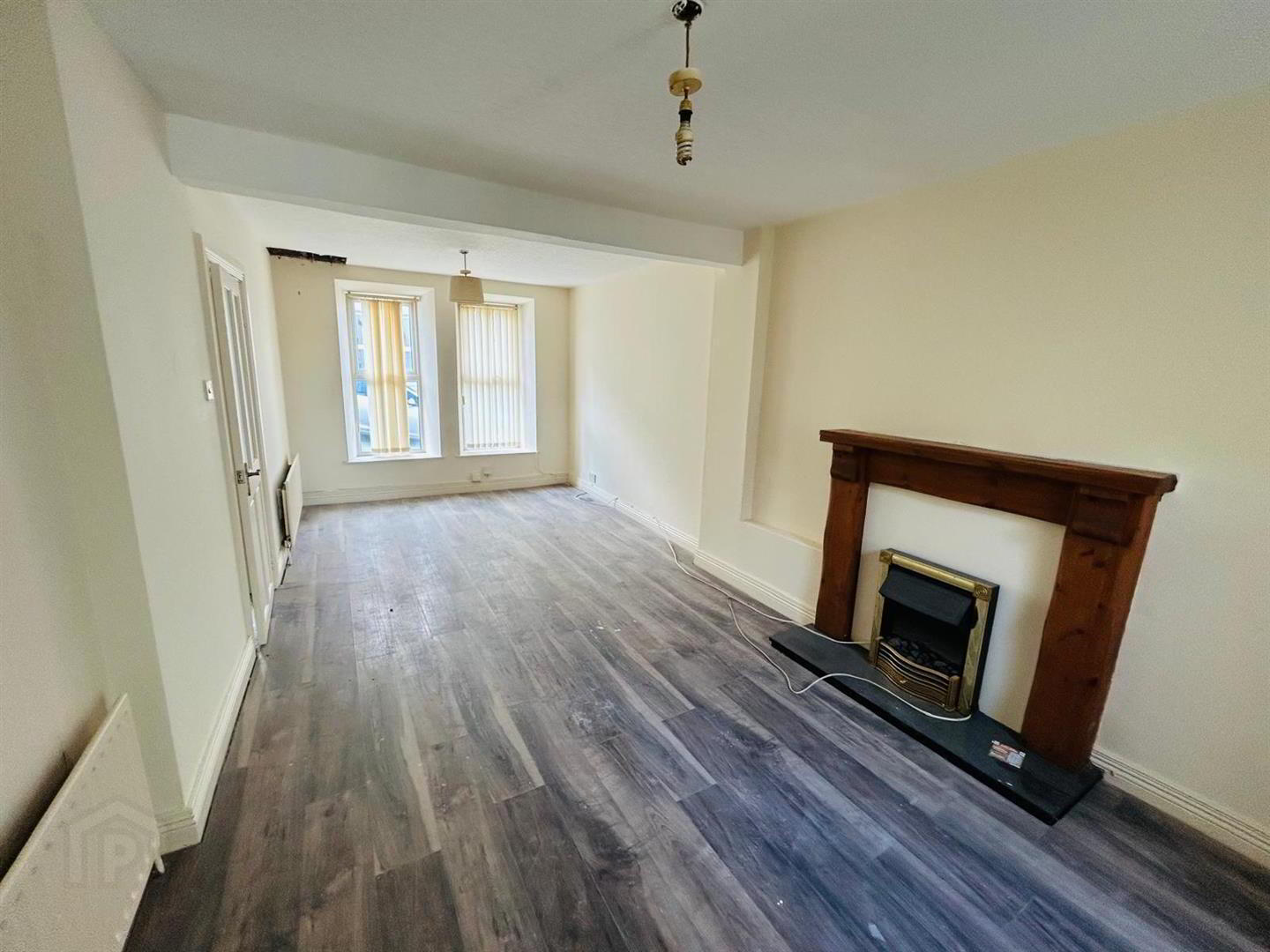 property description image