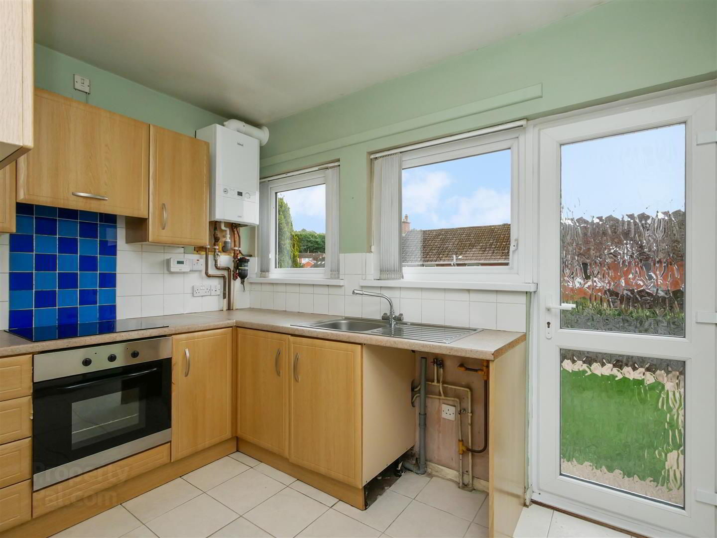 94 Breda Road 6 of 20