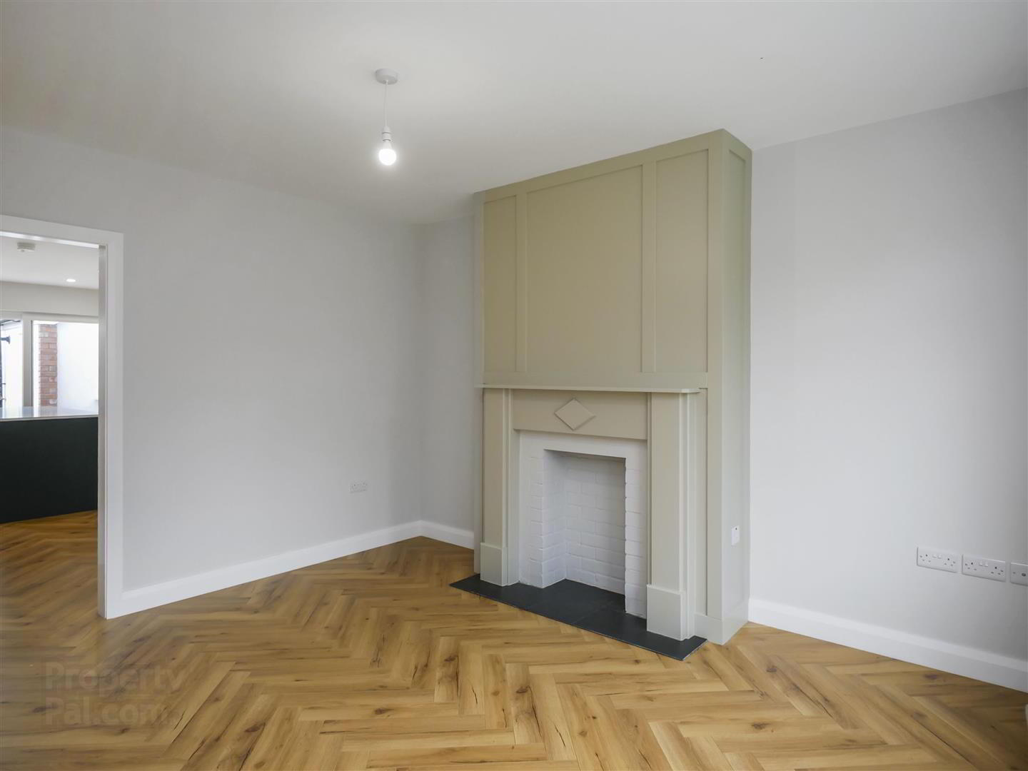 28 Wynchurch Avenue 3 of 20