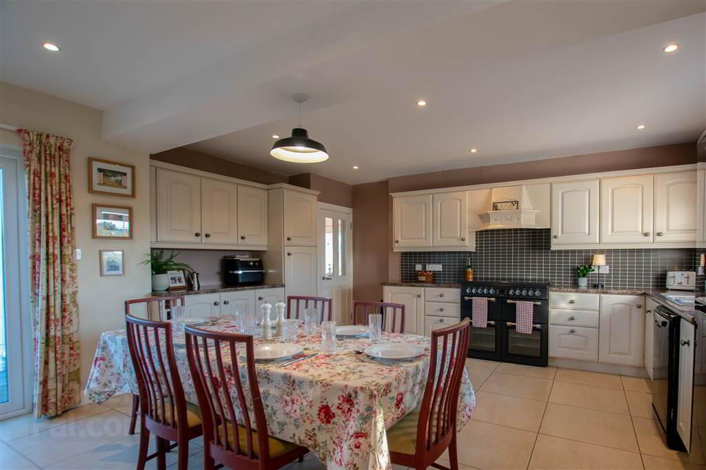 'Towerview', 20 Bailie Road 5 of 28