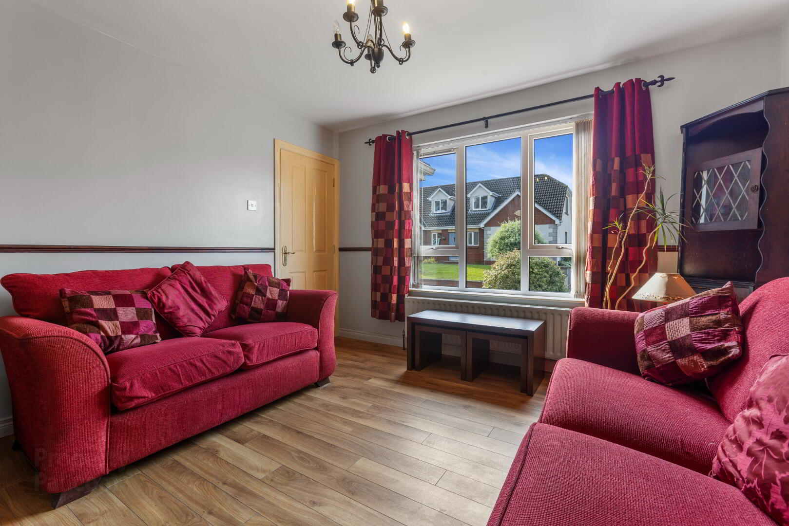 3 Sperrin Heights 4 of 22