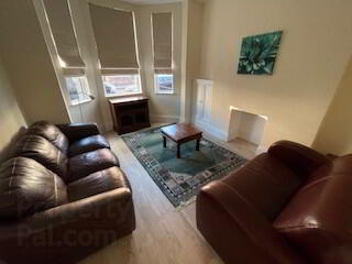 48 Candahar St 4 of 15