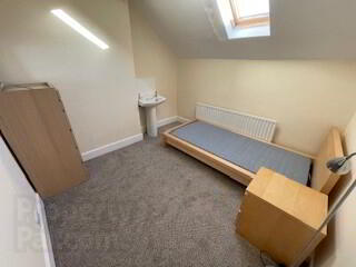 48 Candahar St 13 of 15