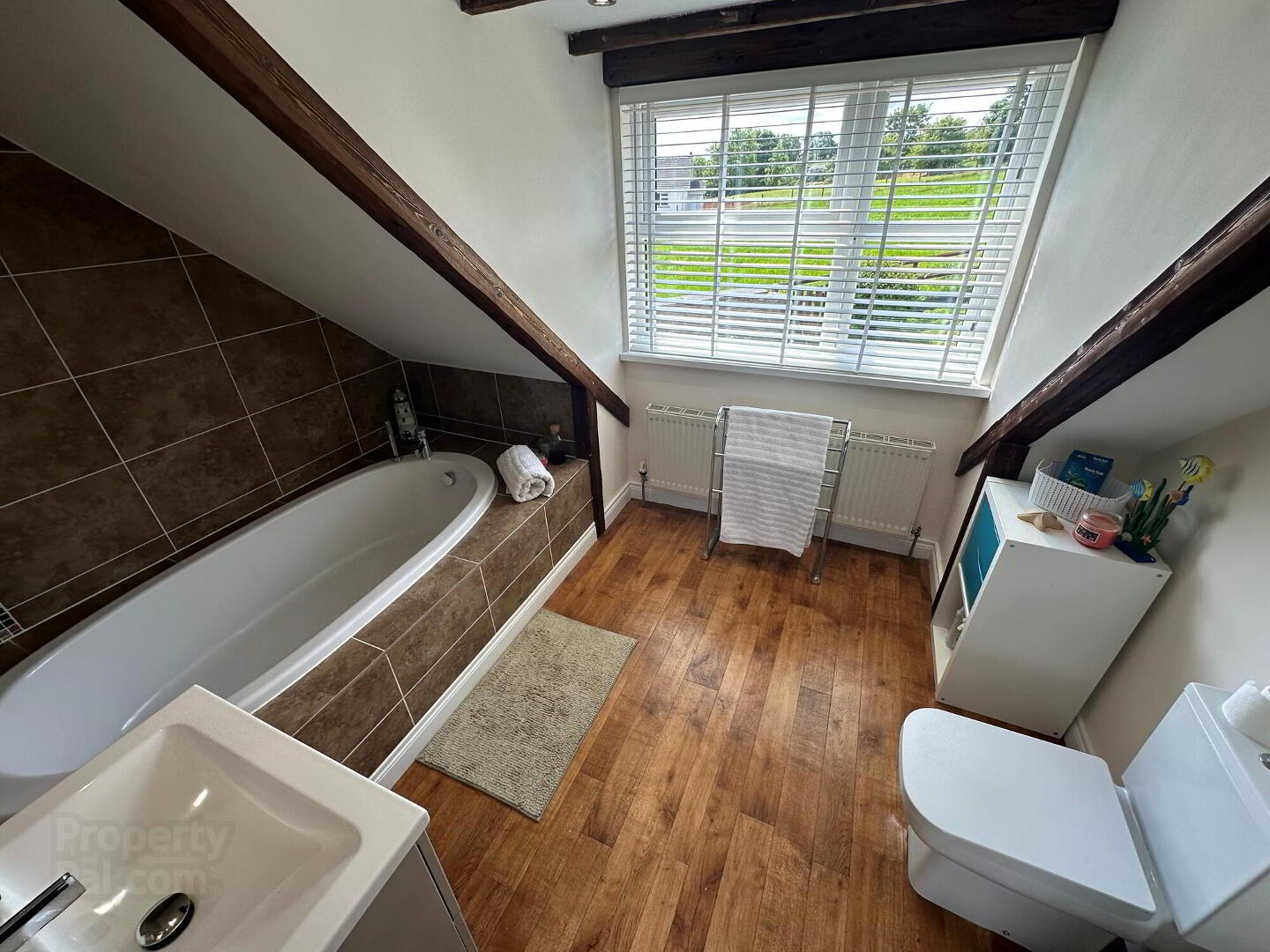 63 Katesbridge Road 11 of 22