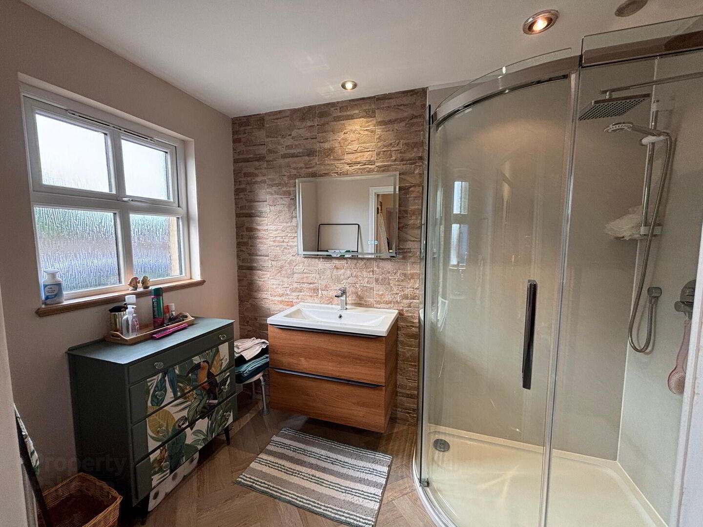 63 Katesbridge Road 15 of 22