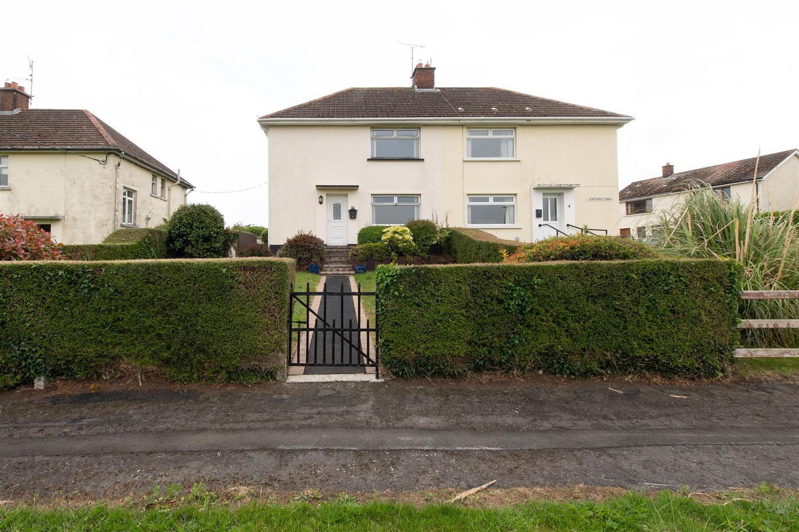 3 Jordanstown 1 of 17