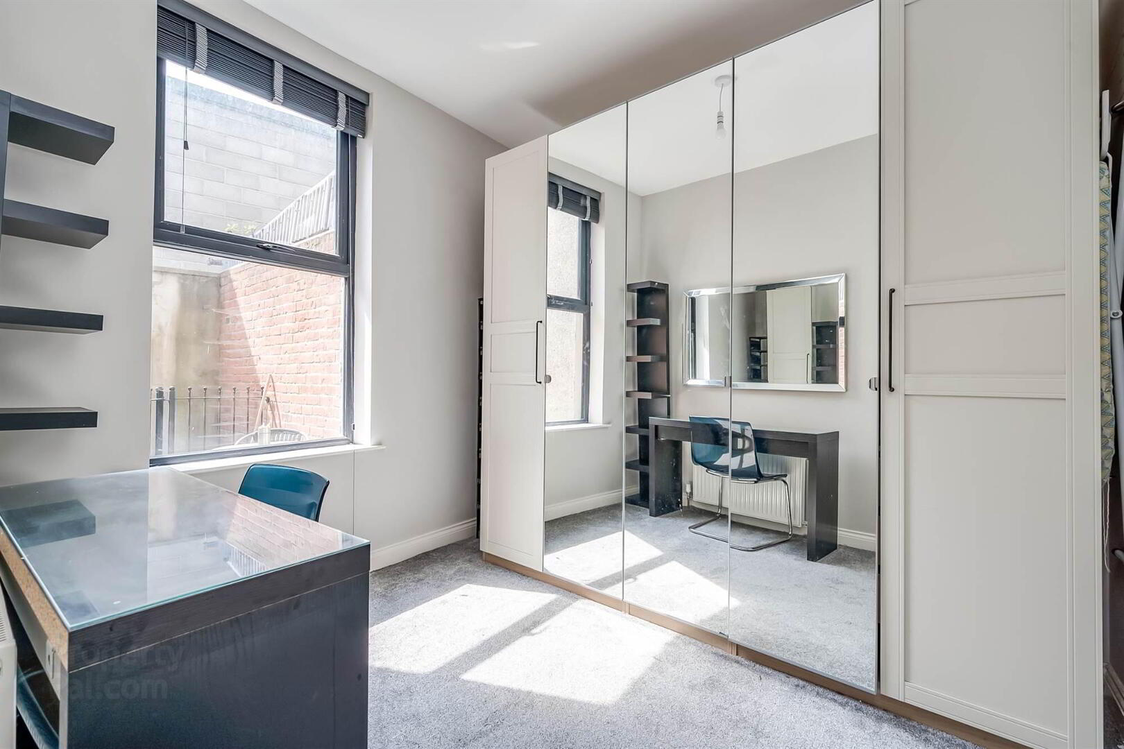 2a Surrey Street 11 of 14
