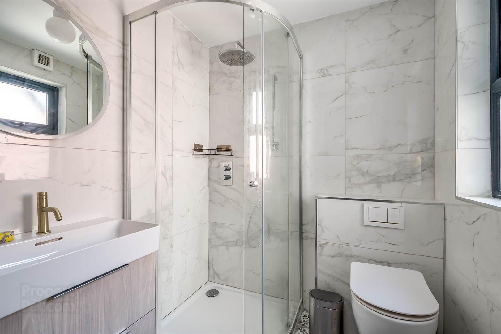 2a Surrey Street 12 of 14