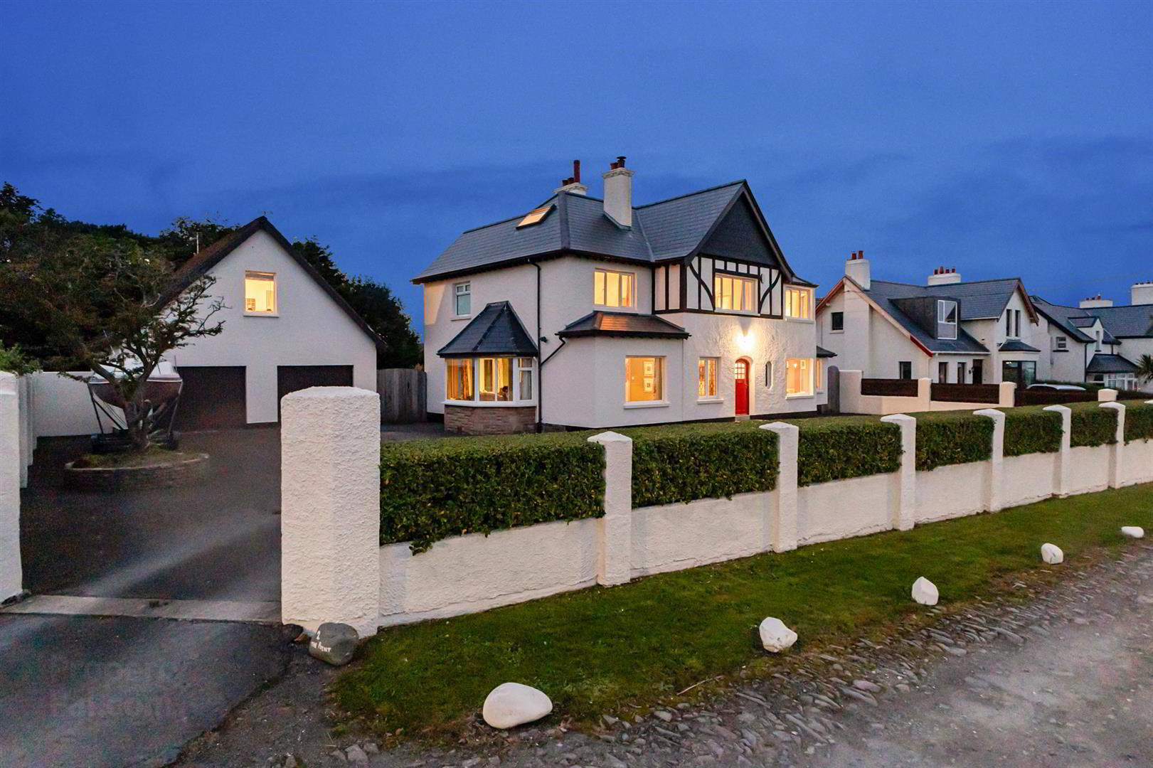 property description image