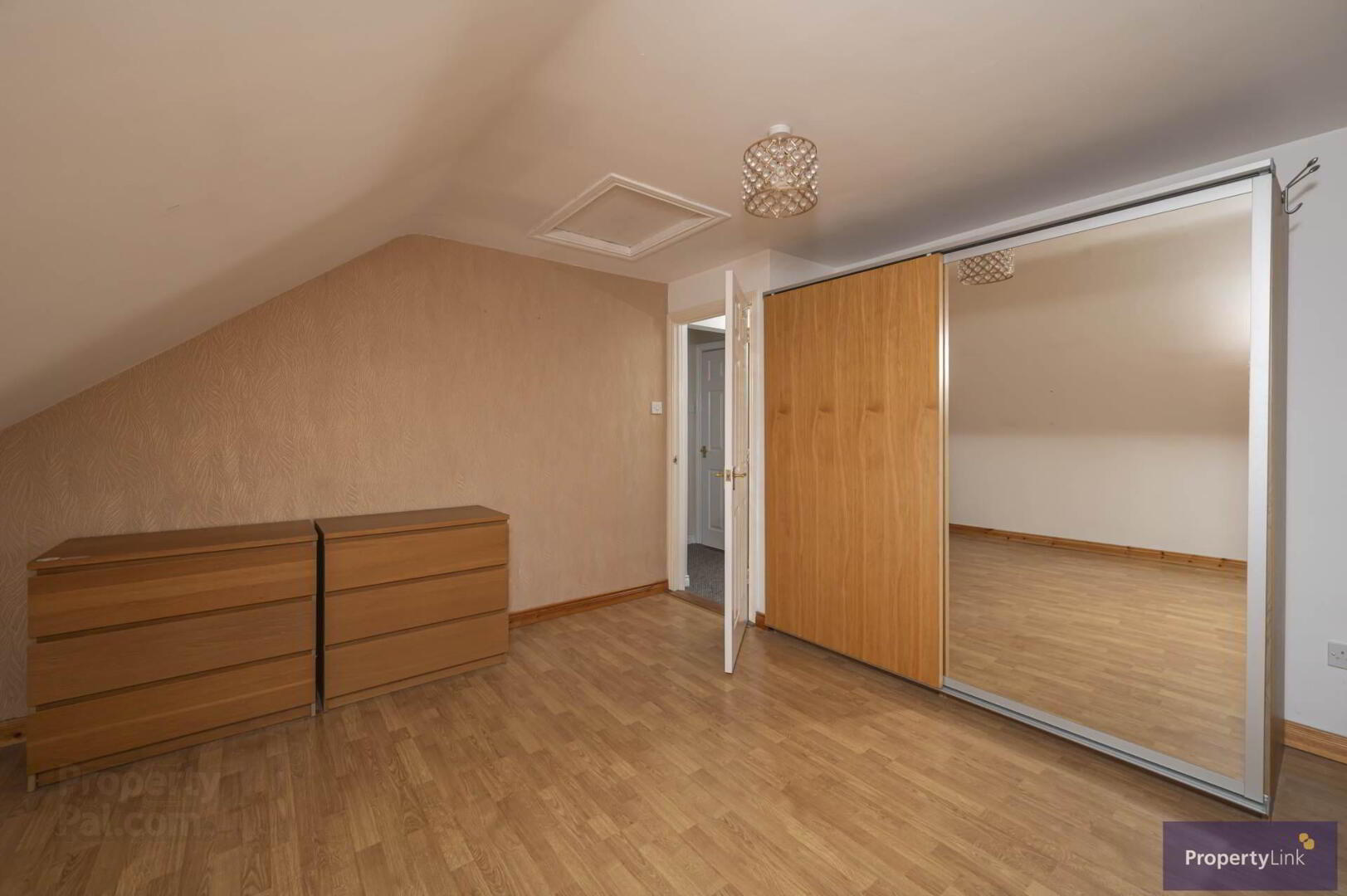 22 Thornleigh 22 of 27