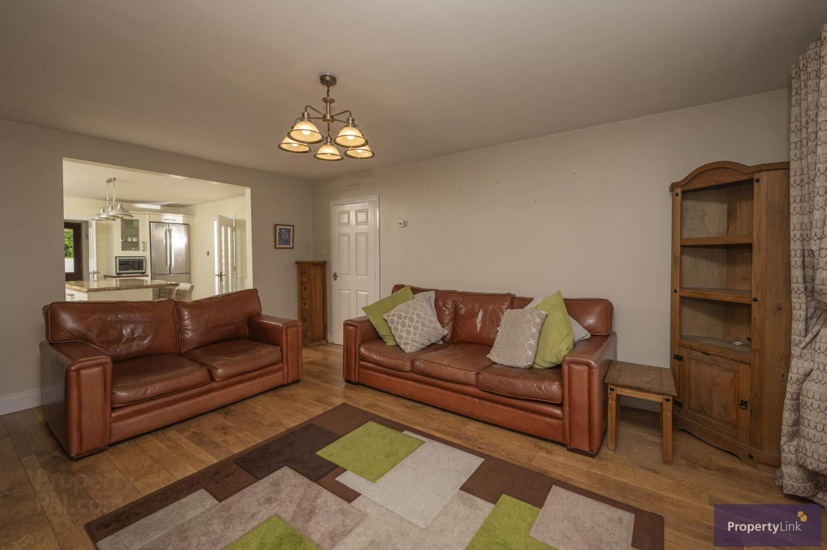 22 Thornleigh 5 of 27