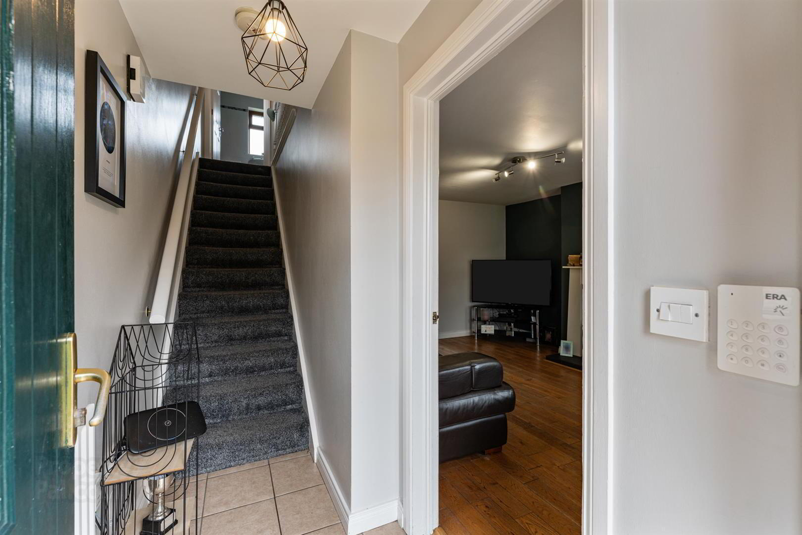 property description image