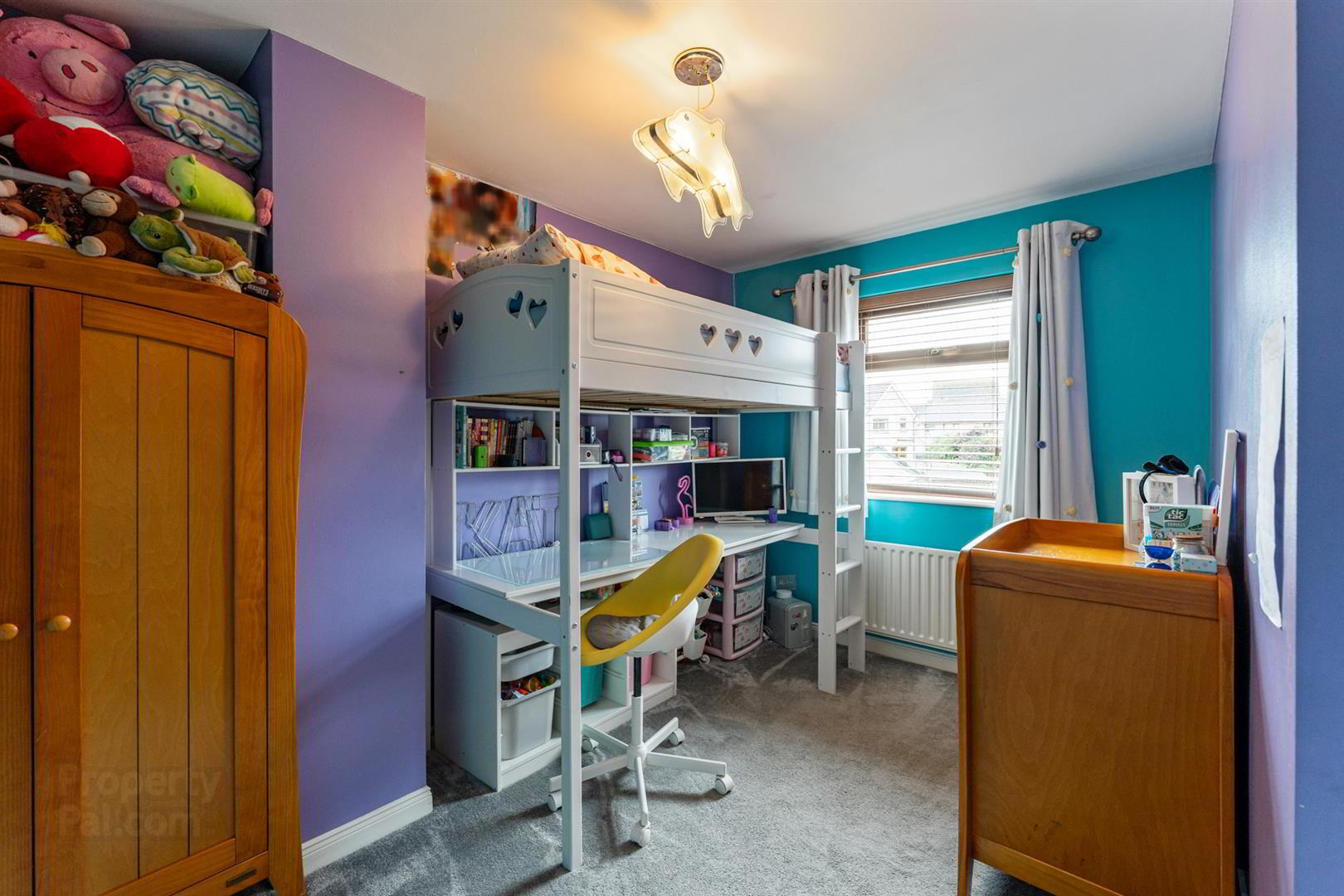 9 Stonebridge Lane 13 of 19