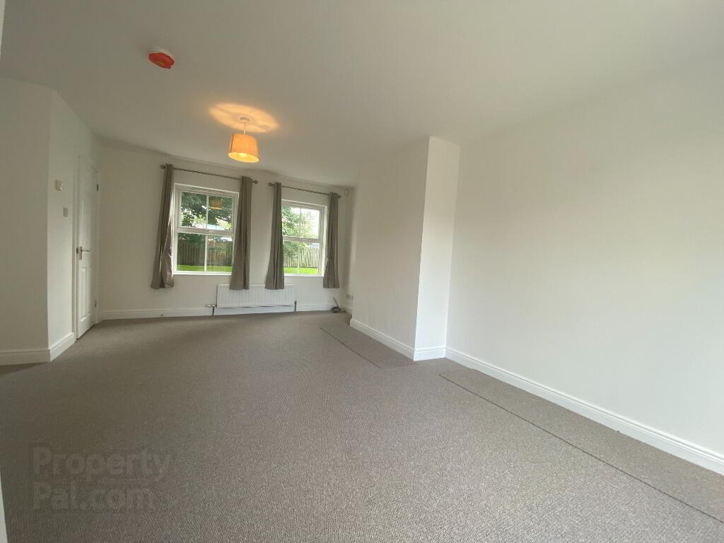 5 Rawdon Court Mews 5 of 20