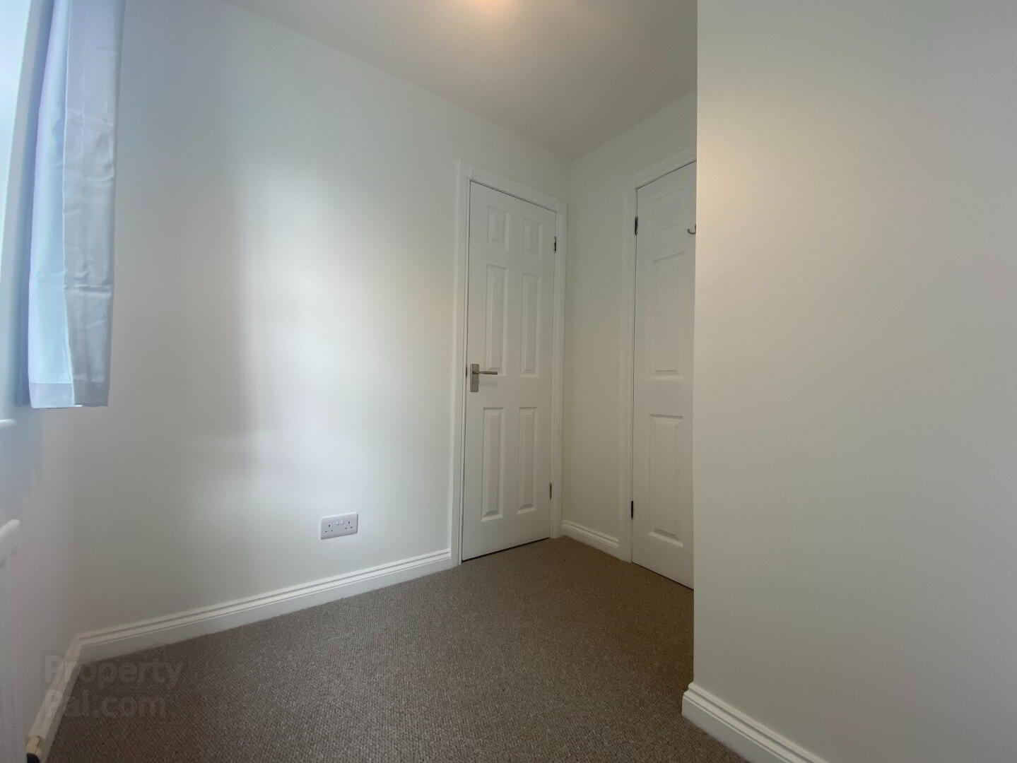 5 Rawdon Court Mews 18 of 20
