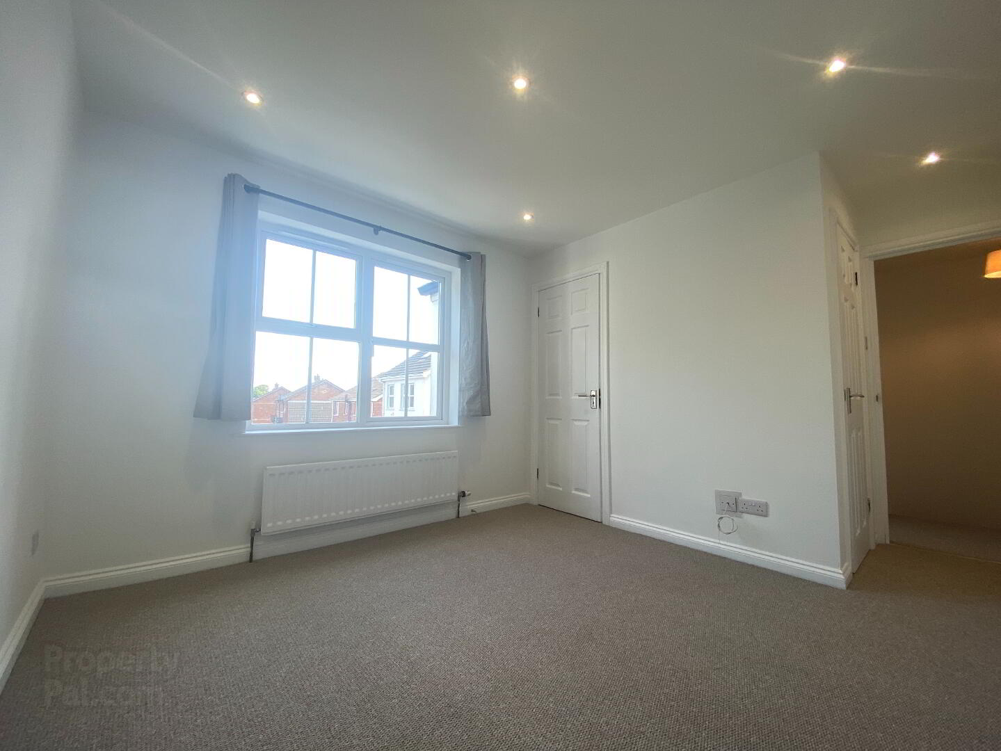 5 Rawdon Court Mews 11 of 20