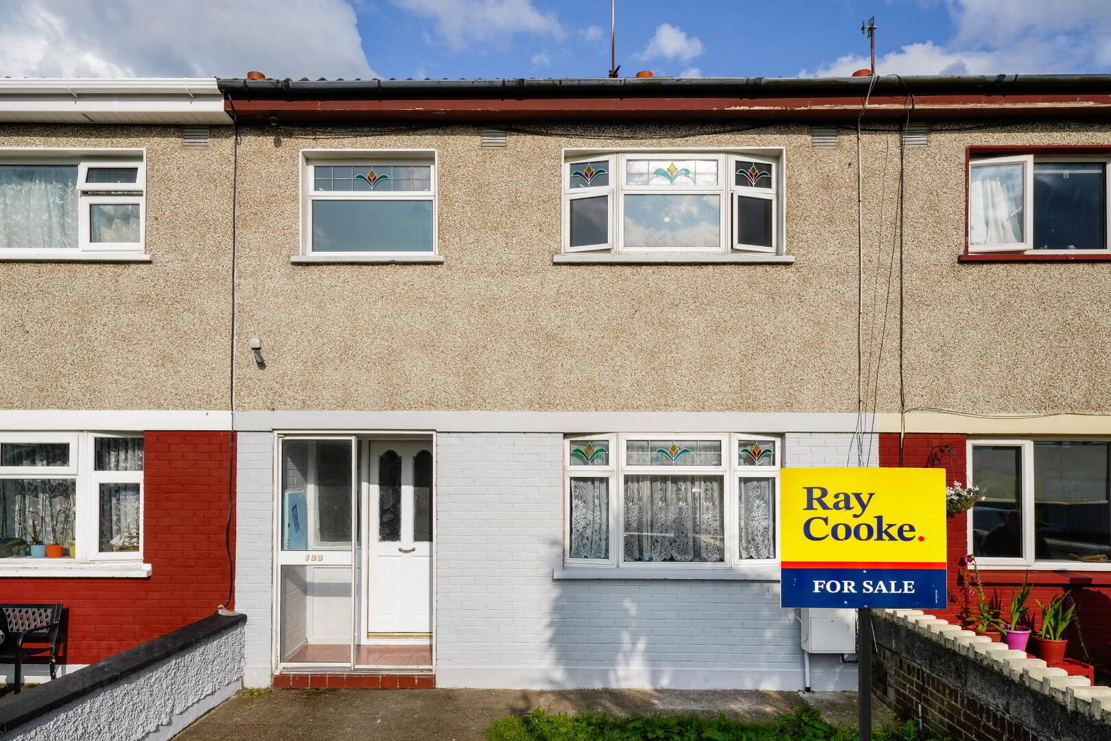 133 Mourne View 1 of 27