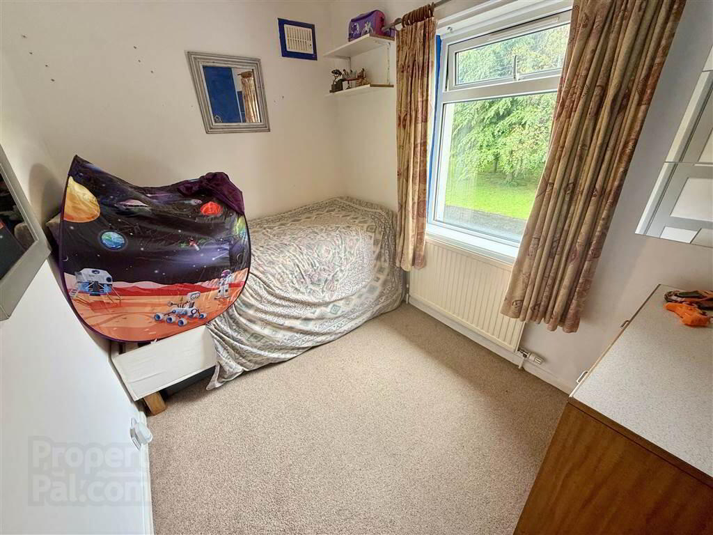 28 Downshire Park Central 9 of 13
