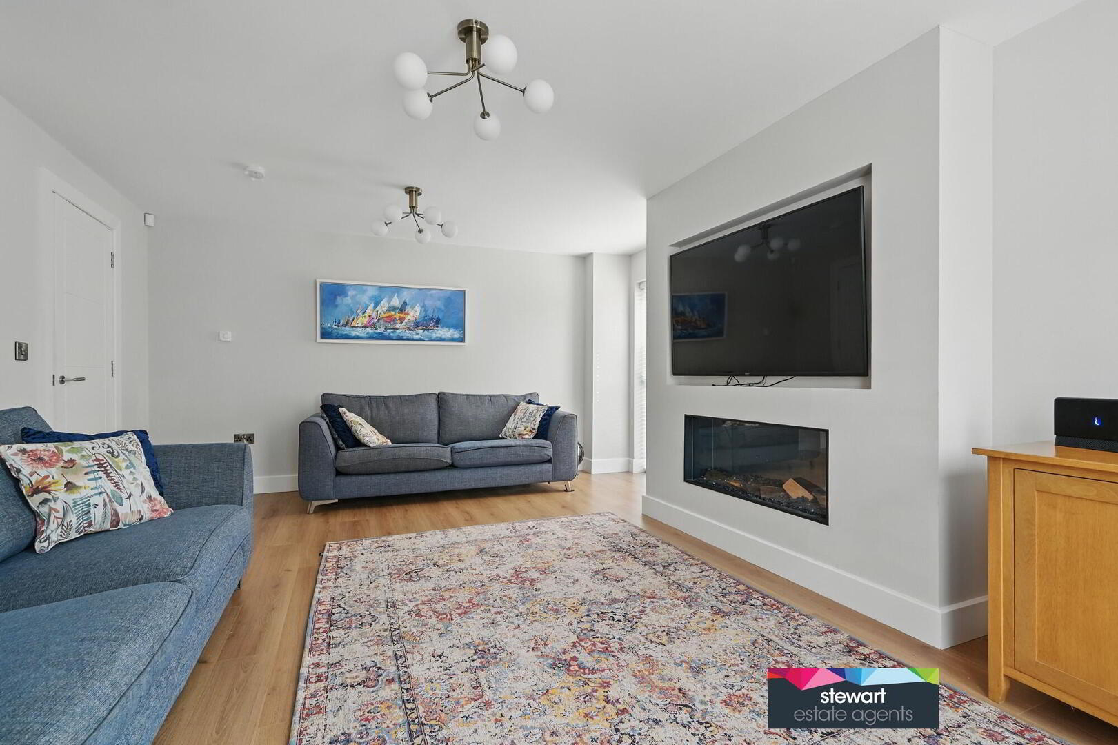 49 Moira Gate 6 of 24