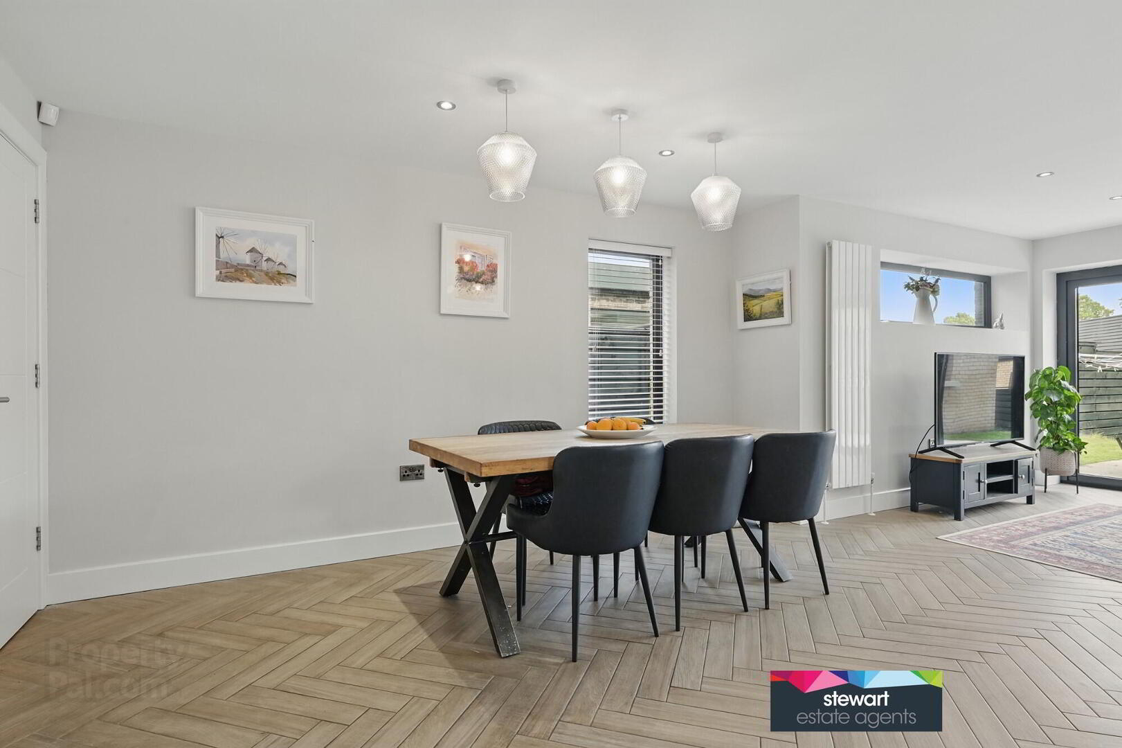 49 Moira Gate 12 of 24