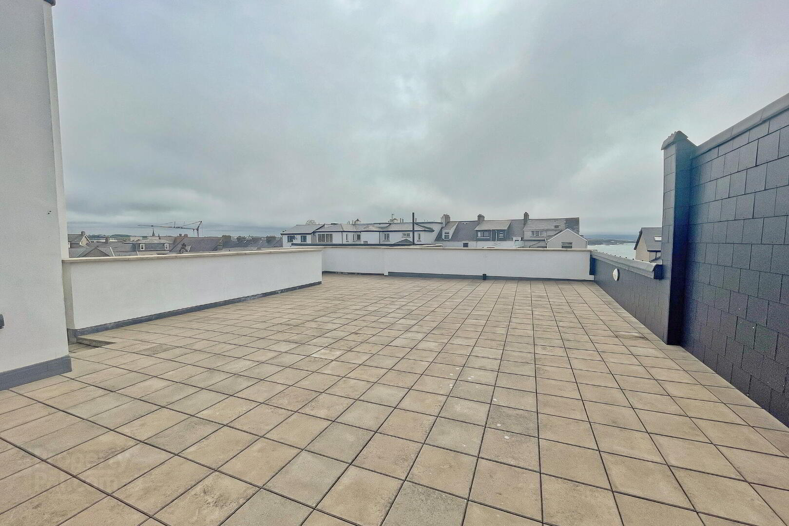 3 Coastal Links Apartments 14 of 15