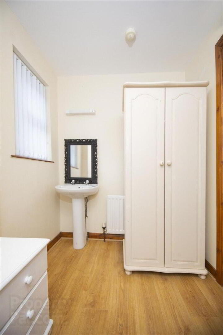 67 Damascus Street 7 of 16