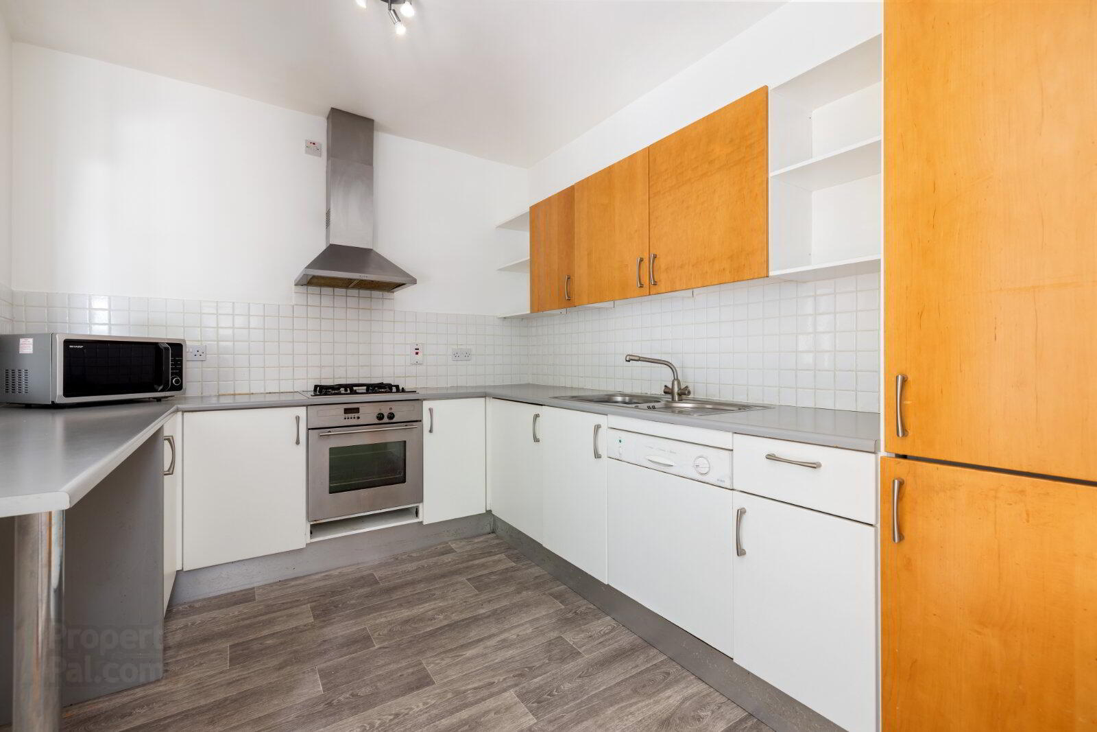 7 Eaglewood 4 of 11