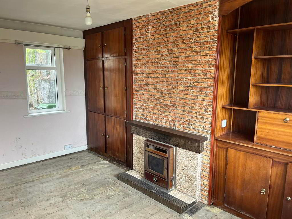property description image