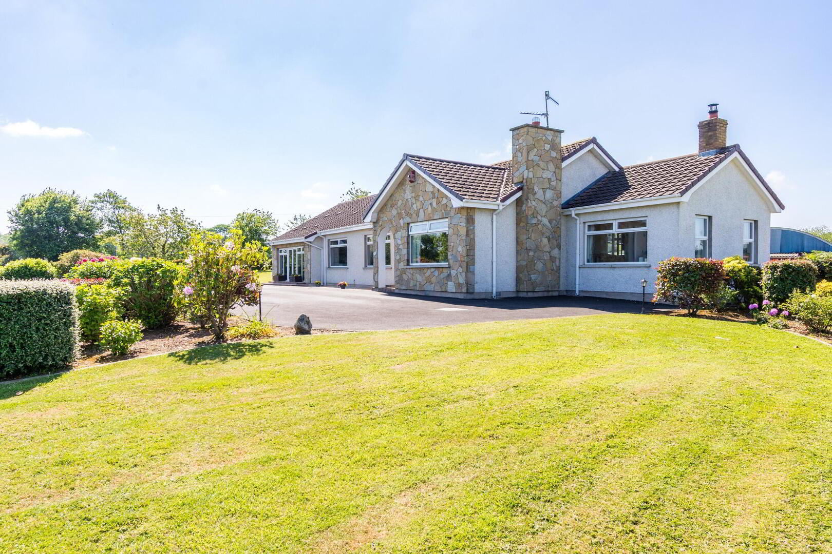 71 Redhill Road 2 of 45