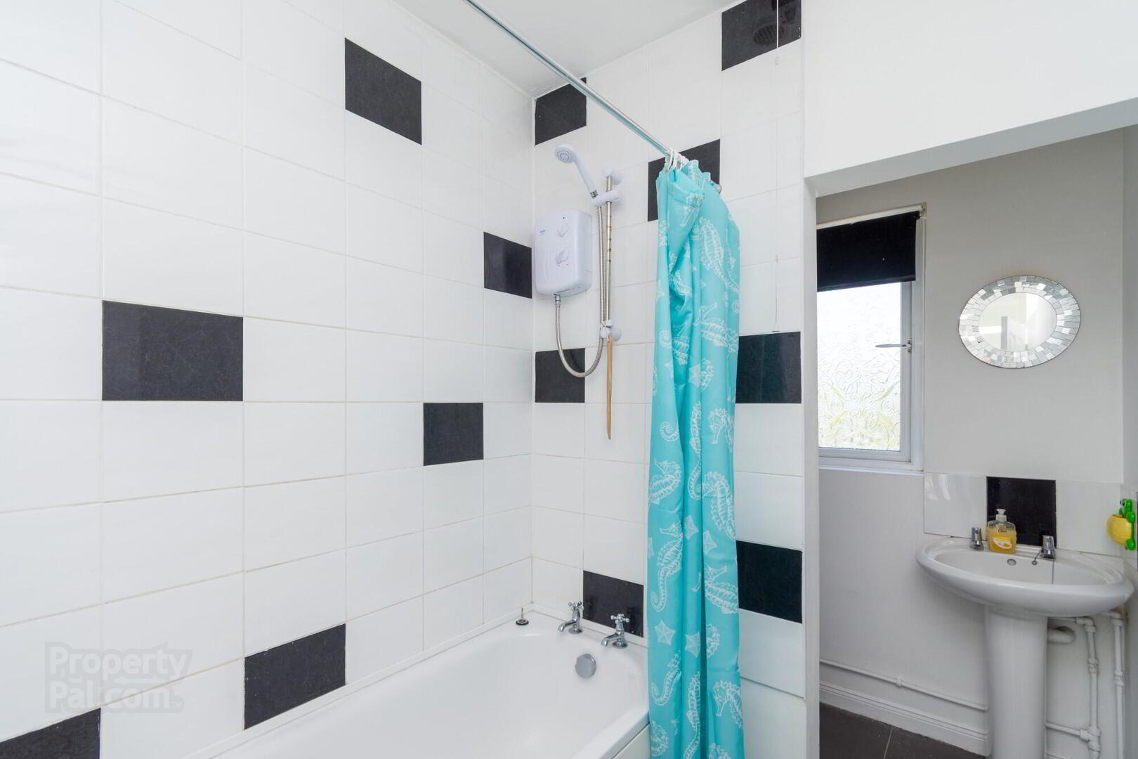 71 Redhill Road 17 of 45