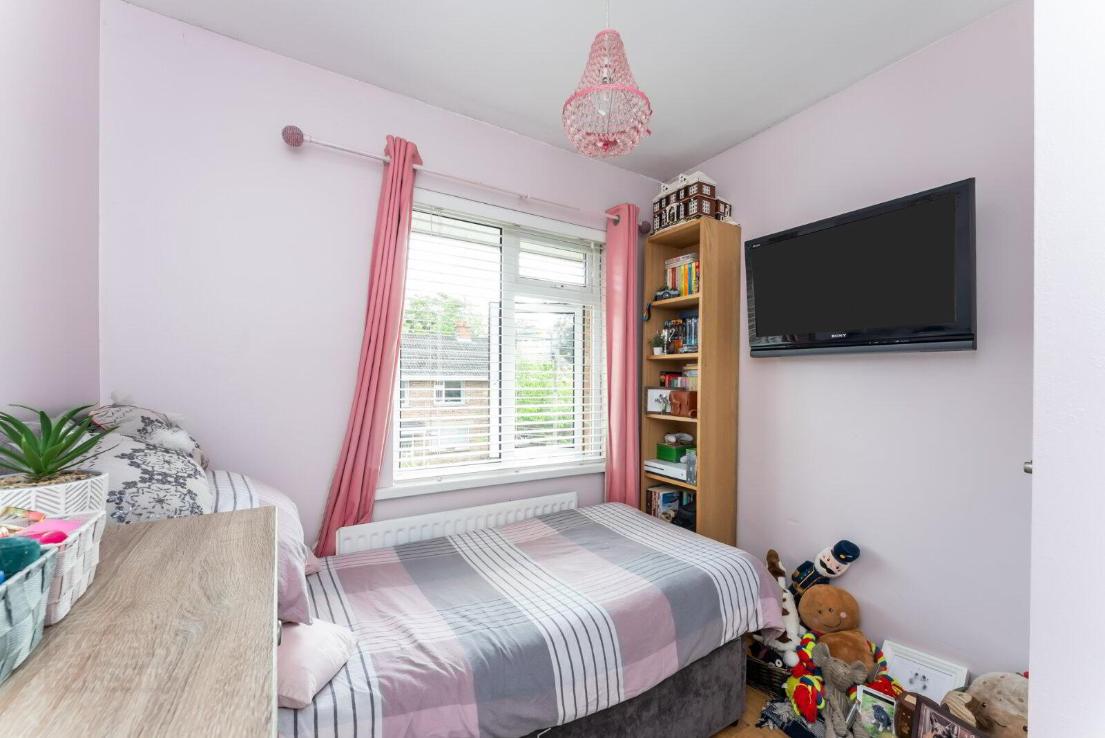 21 Beechdene Gardens 9 of 13