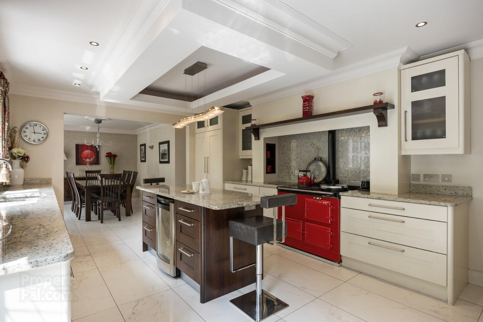 28 Tallbridge Road 11 of 41