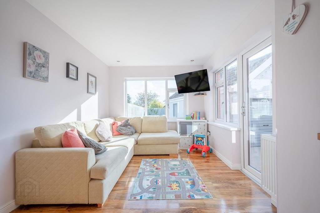 14 Ballymacormick Drive 9 of 20