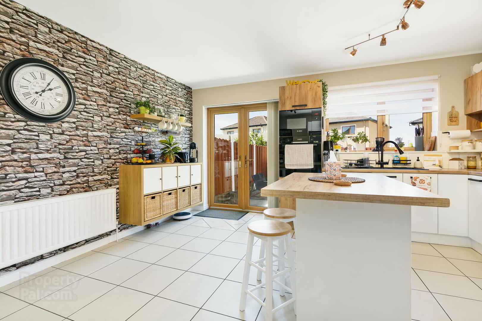 26 Kingsfort Manor 12 of 37