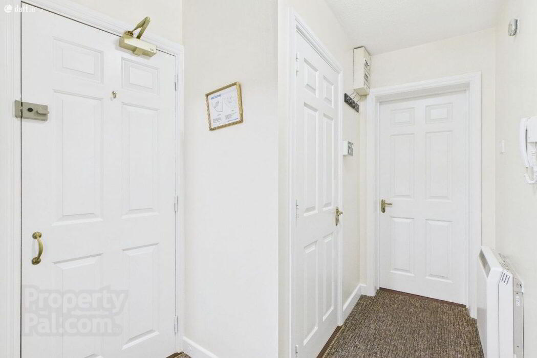 Apartment 9 Cois Caladh 9 of 27