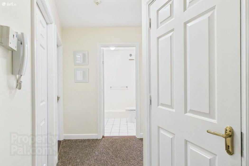 Apartment 9 Cois Caladh 10 of 27