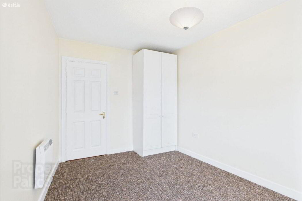 Apartment 9 Cois Caladh 25 of 27