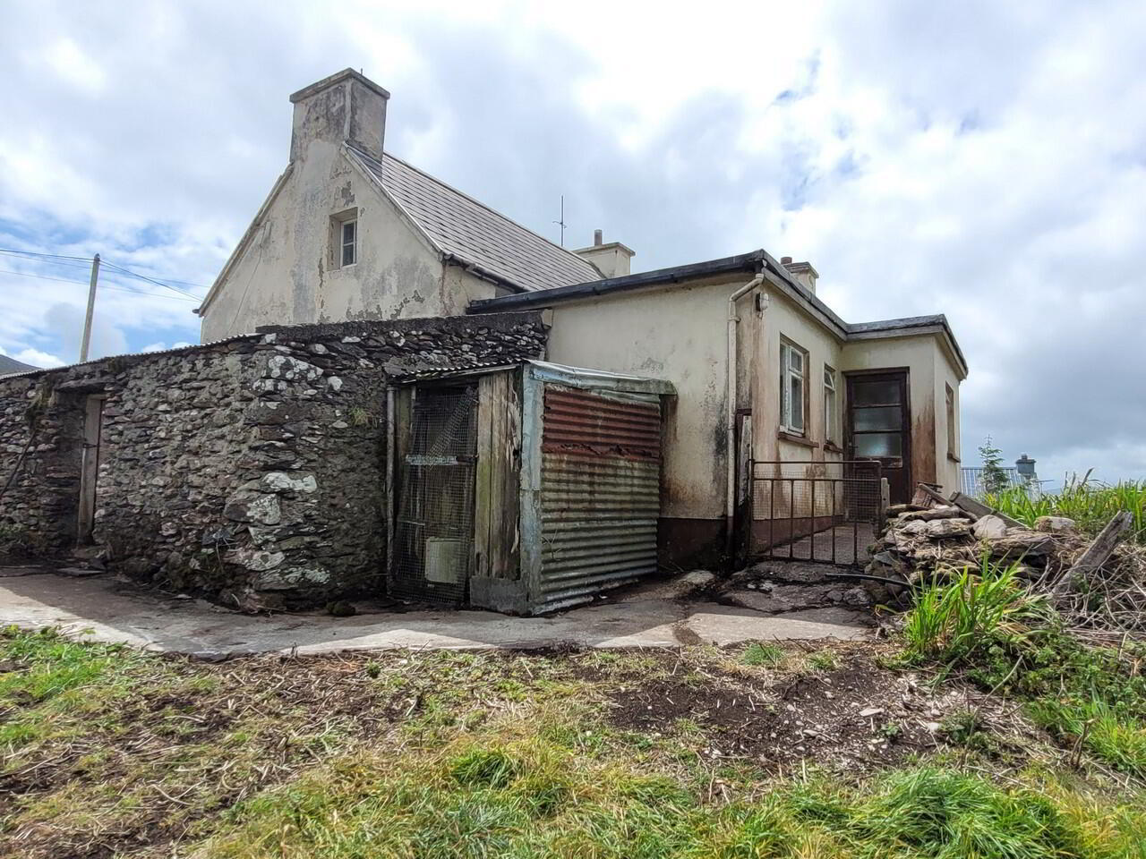 For Sale - Traditional Stone Cottge 19 of 23
