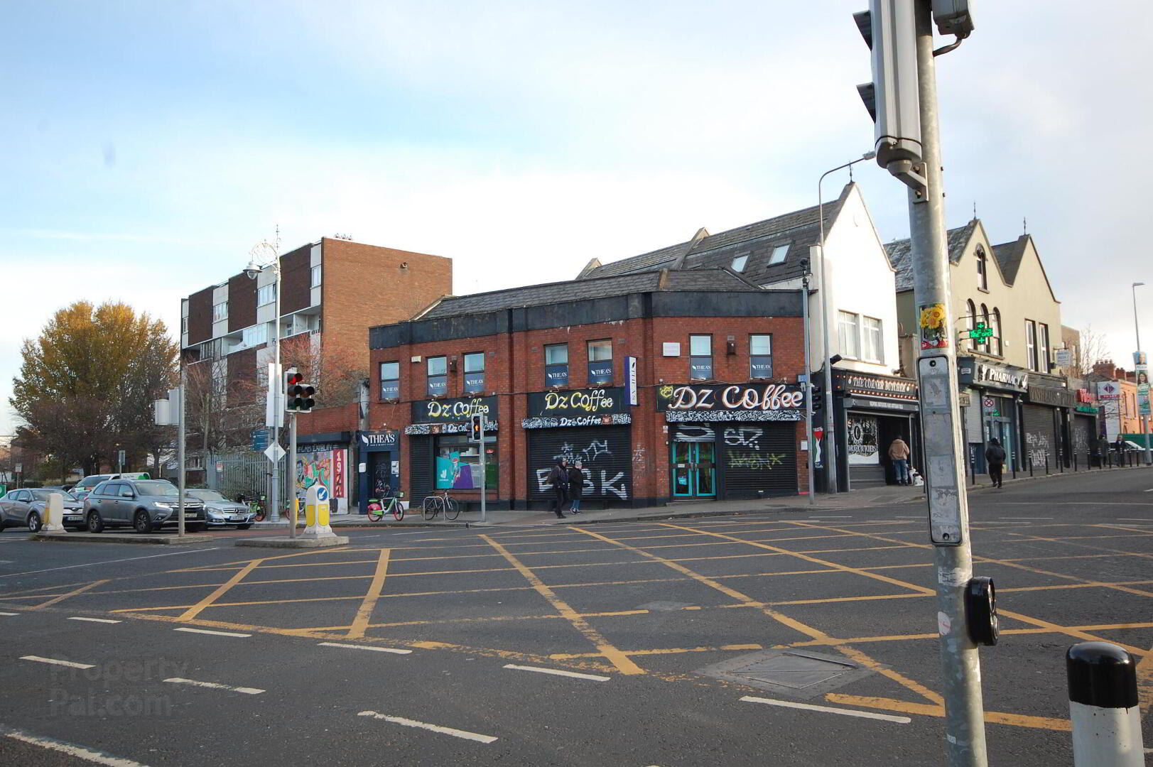 Leonard's Corner, 54 Clanbrassil Street Lower 1 of 14