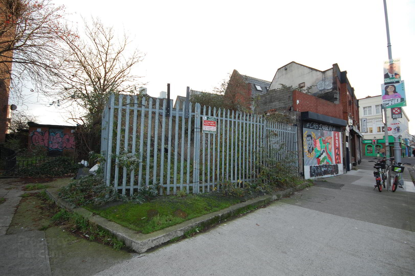 Leonard's Corner, 54 Clanbrassil Street Lower 11 of 14