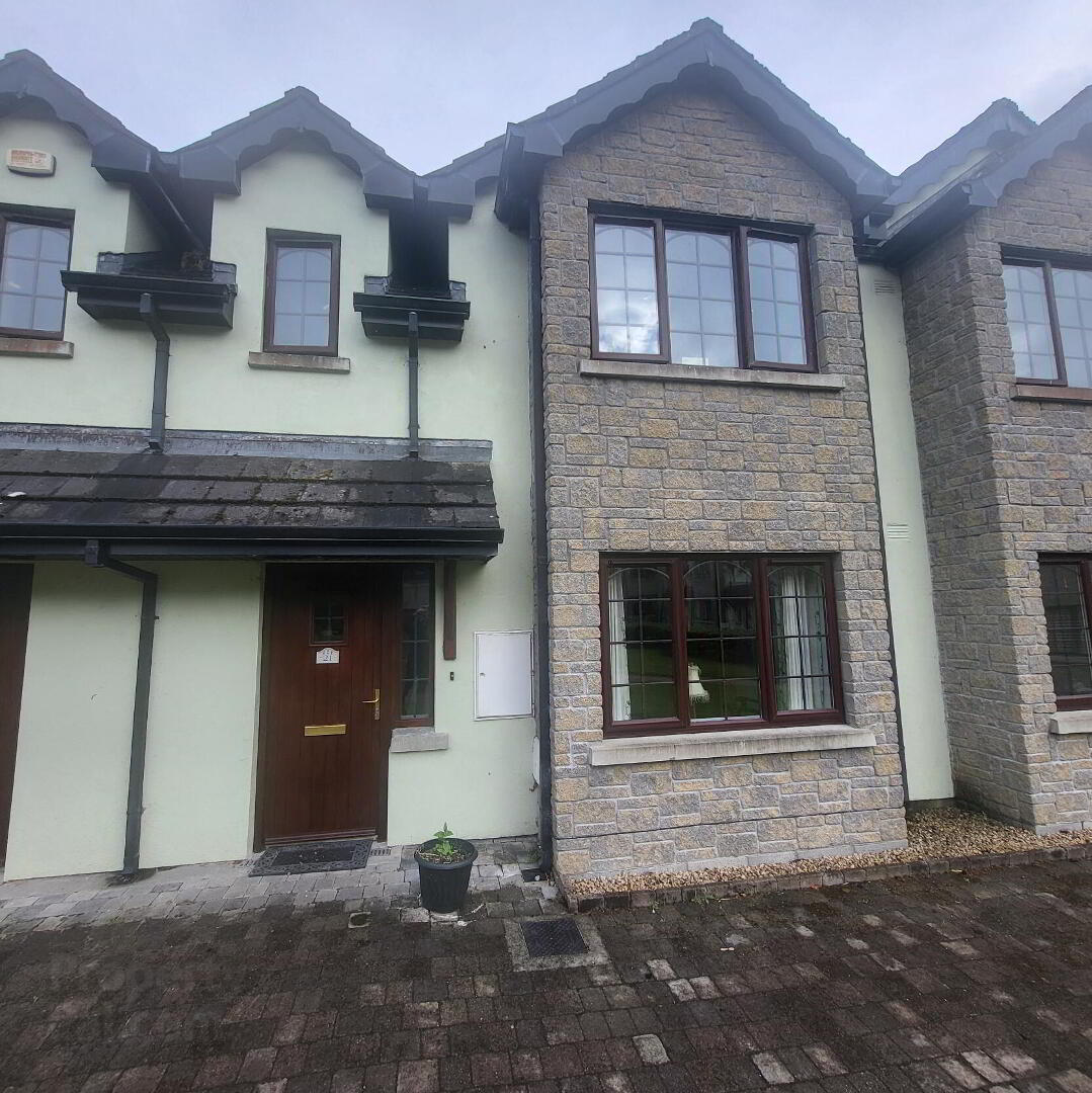 21 Crofton Court. Lough Rynn 3 of 28