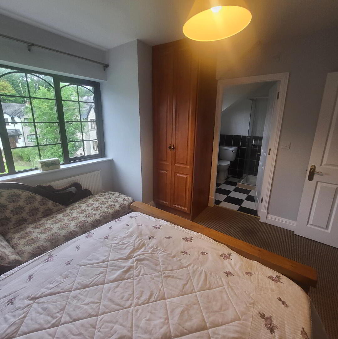 21 Crofton Court. Lough Rynn 28 of 28