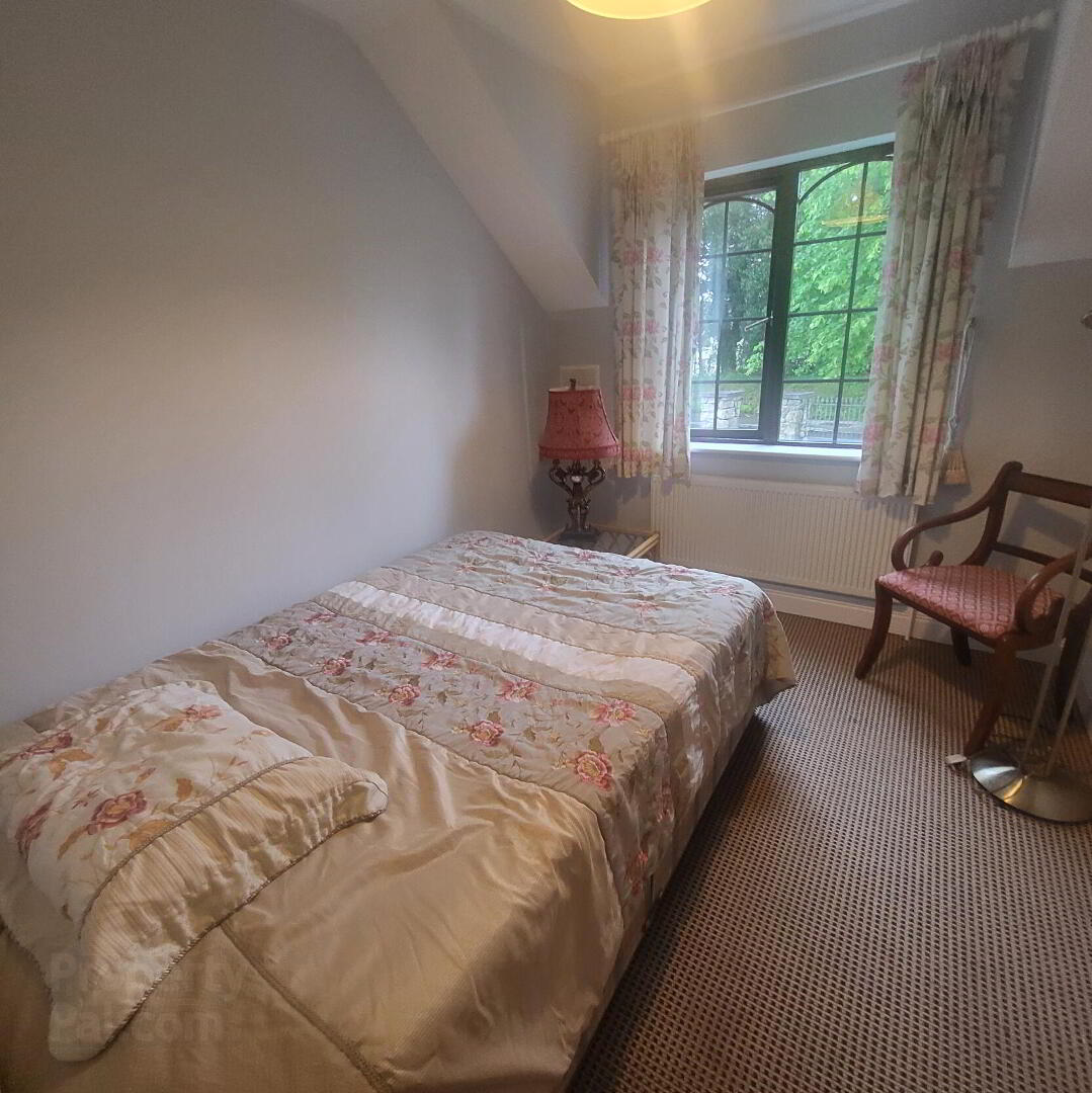 21 Crofton Court. Lough Rynn 26 of 28