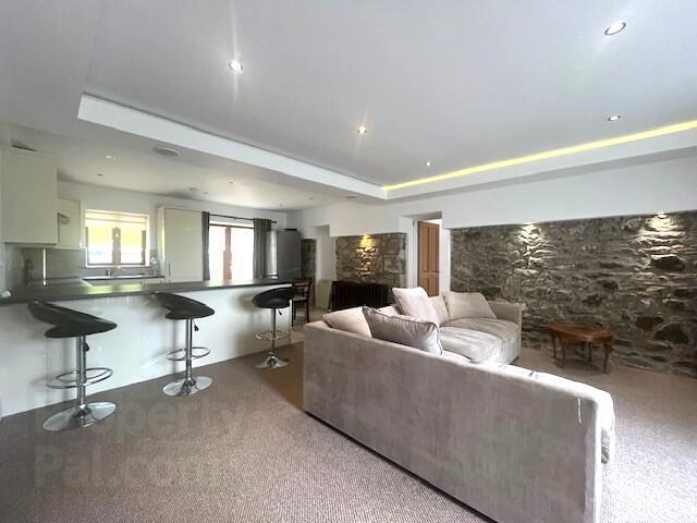 property description image